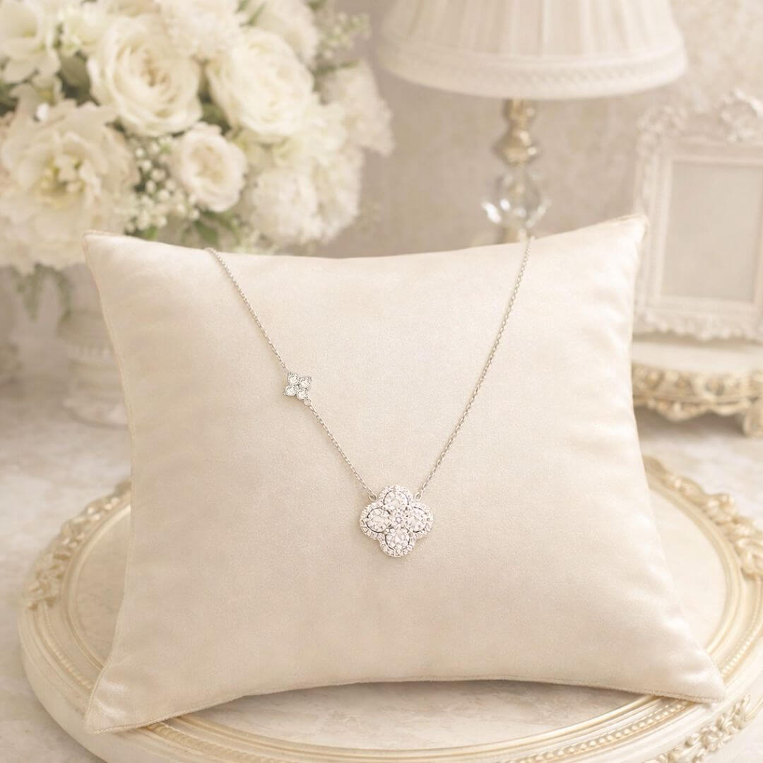 Aria Clover Necklace – Revea Jewellery